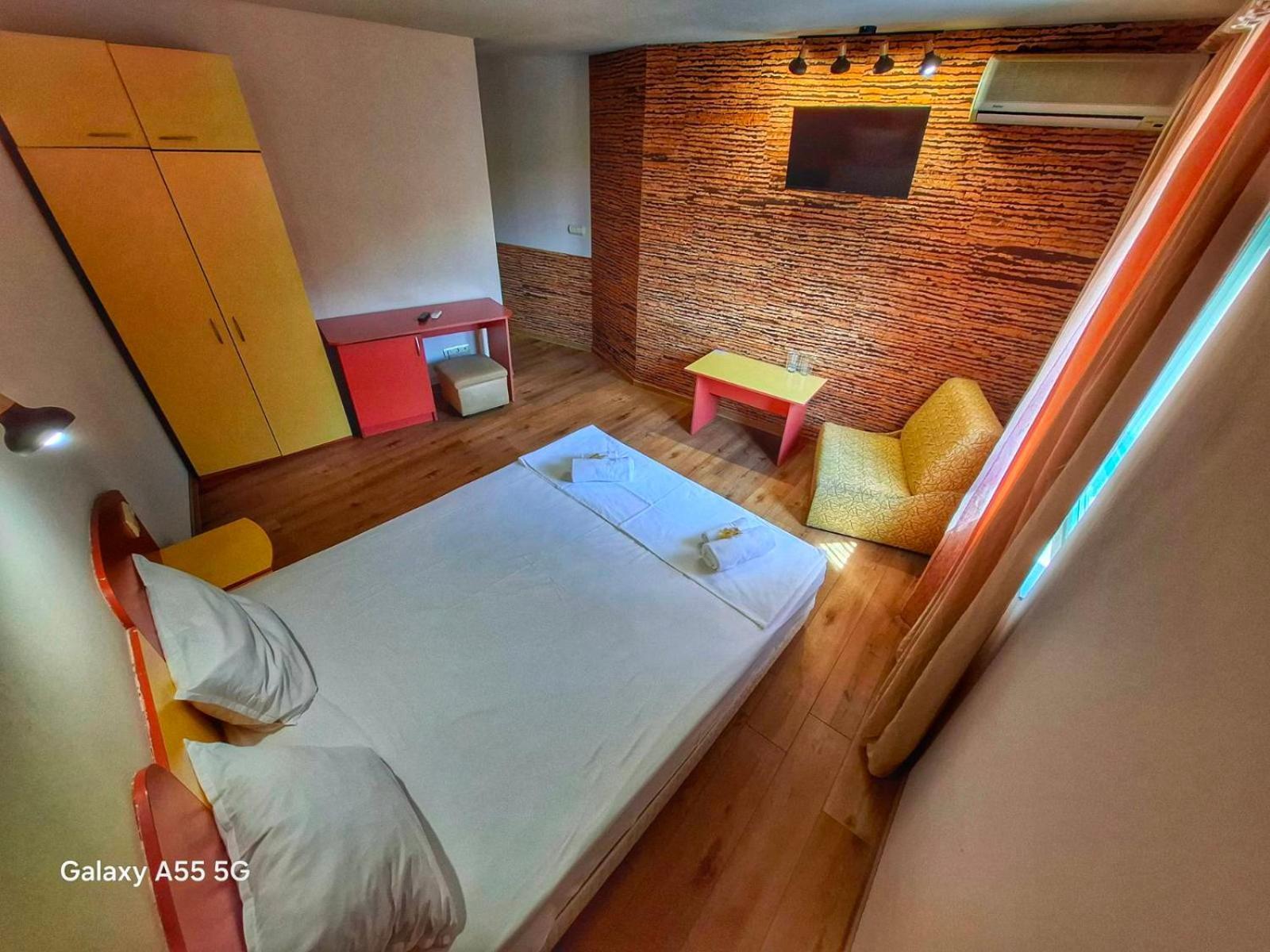 Korona Hotel Blagoevgrad Exteriér fotografie